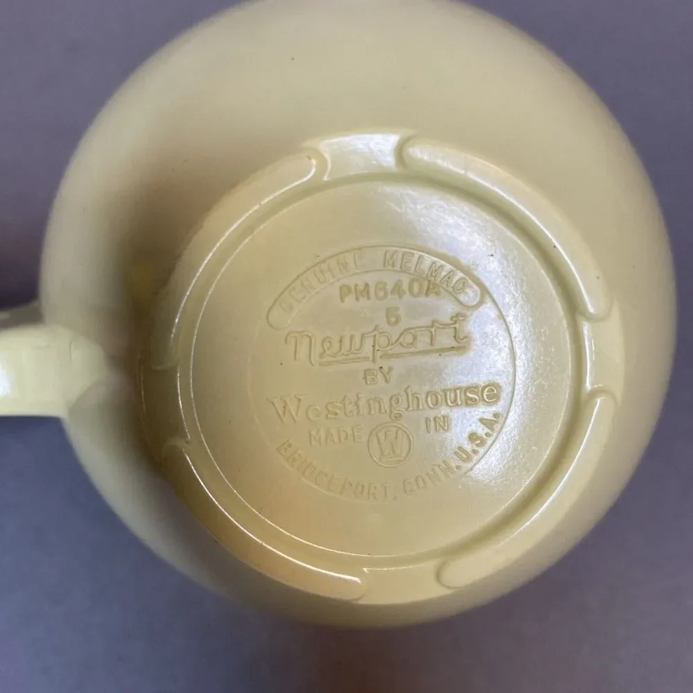 NEWPORT WESTINGHOUSE CUP TEA GENUINE MELMAC VINTAGE Yellow PM640A RETRO‎